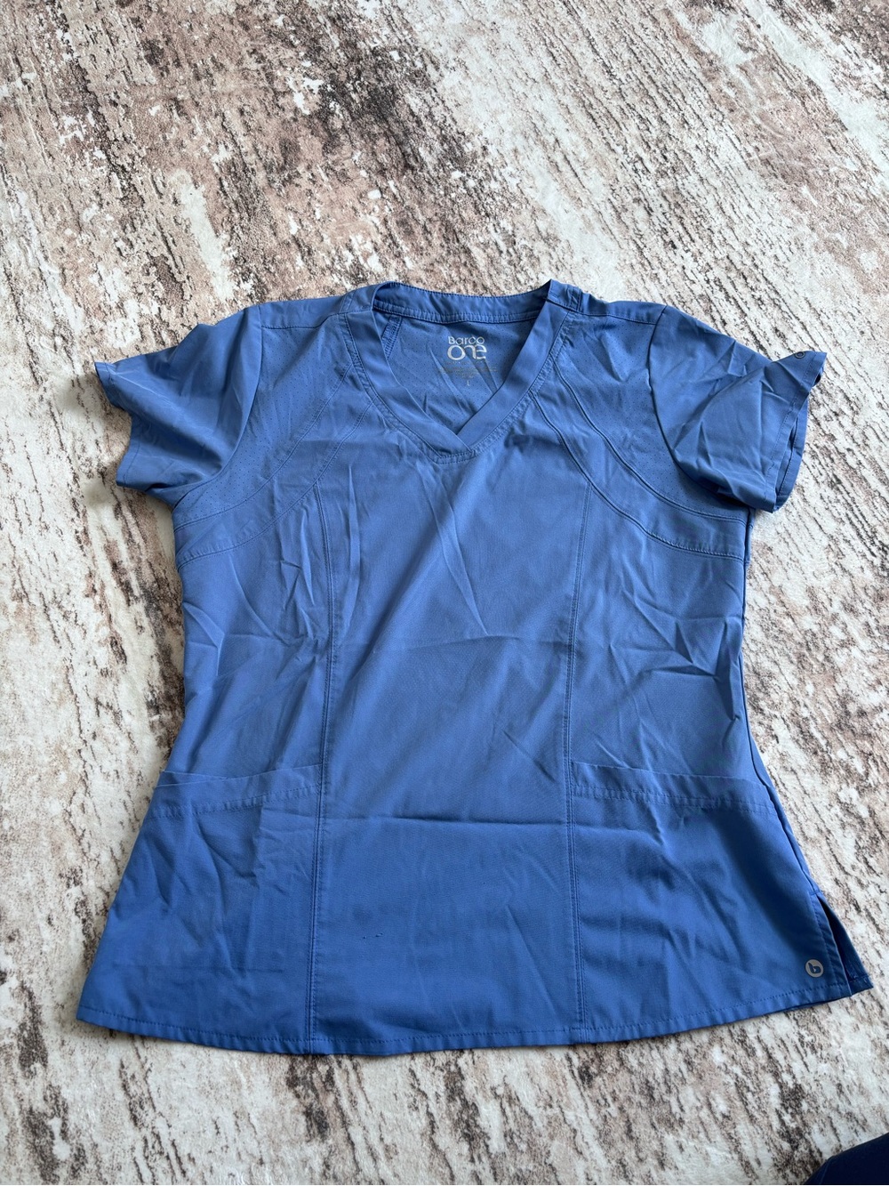 Women's Short Sleeve V-Neck Scrub Top in Light Blue